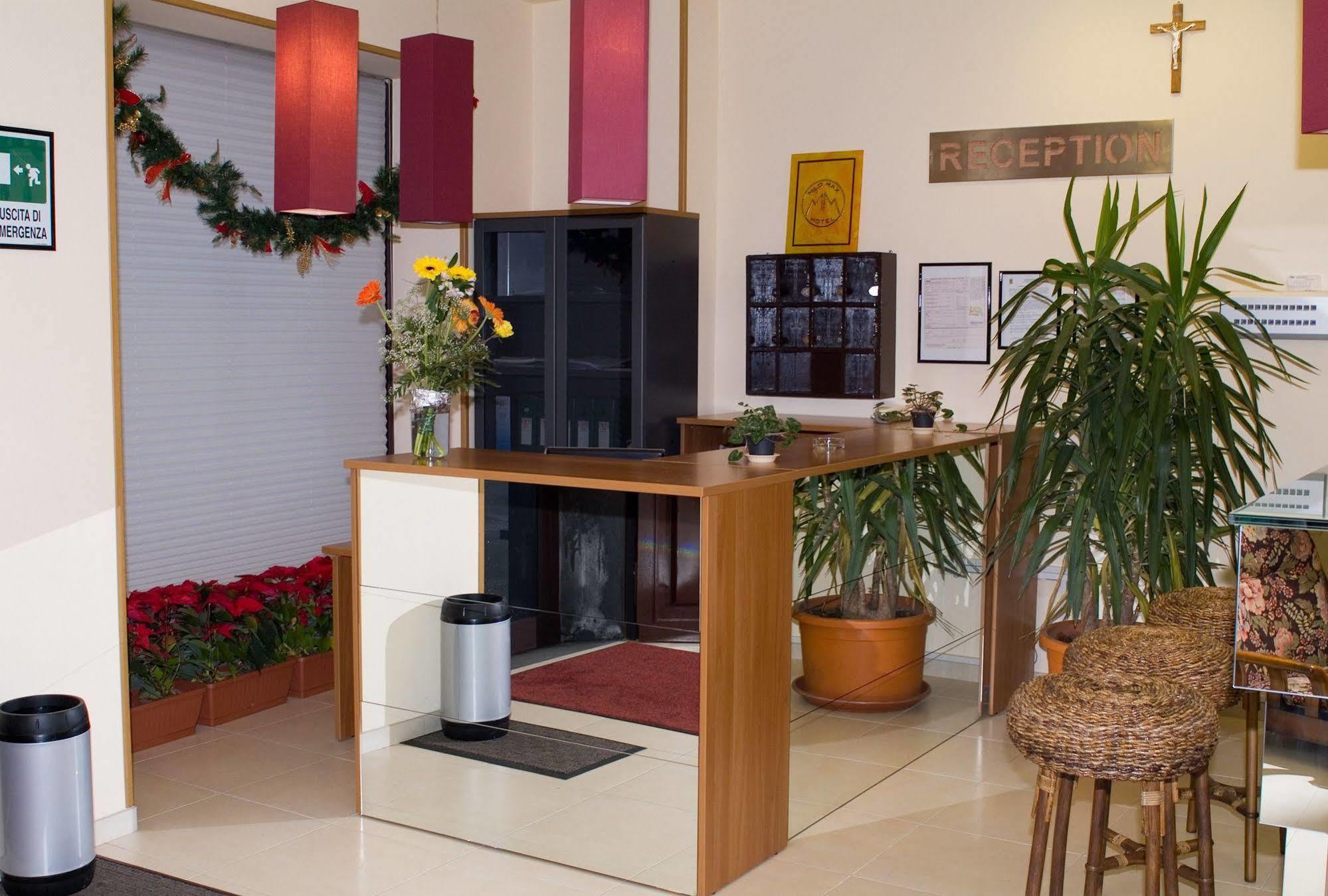 Milomax Hotel