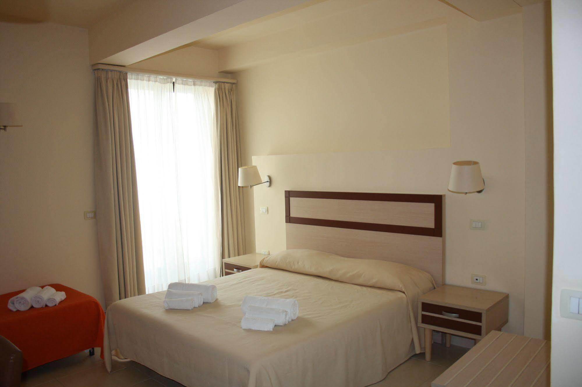Milomax Hotel Milo