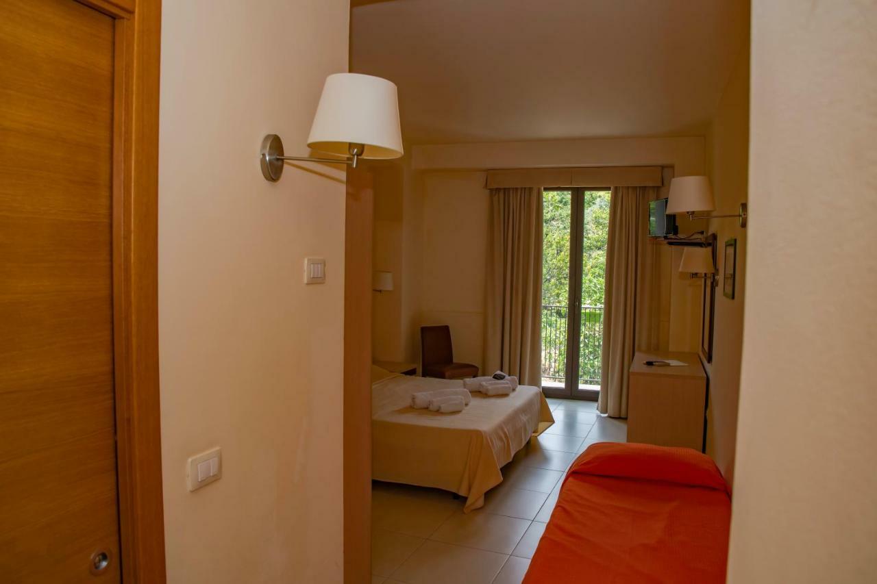 Milomax Hotel Milo